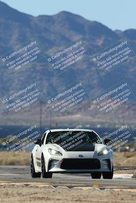 media/Nov-23-2025-Speed Ventures (Sun) [[88f20b6e61]]/2-Orange Group/Session 2 (Turns 16 and 17 Exit)/